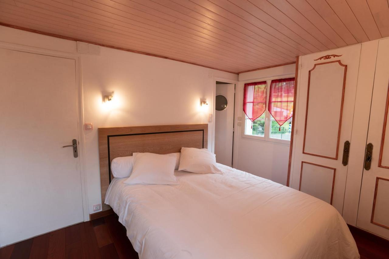 Maison Ainerak Gite A Sainte Engrace La Pierre Saint Martin Buitenkant foto